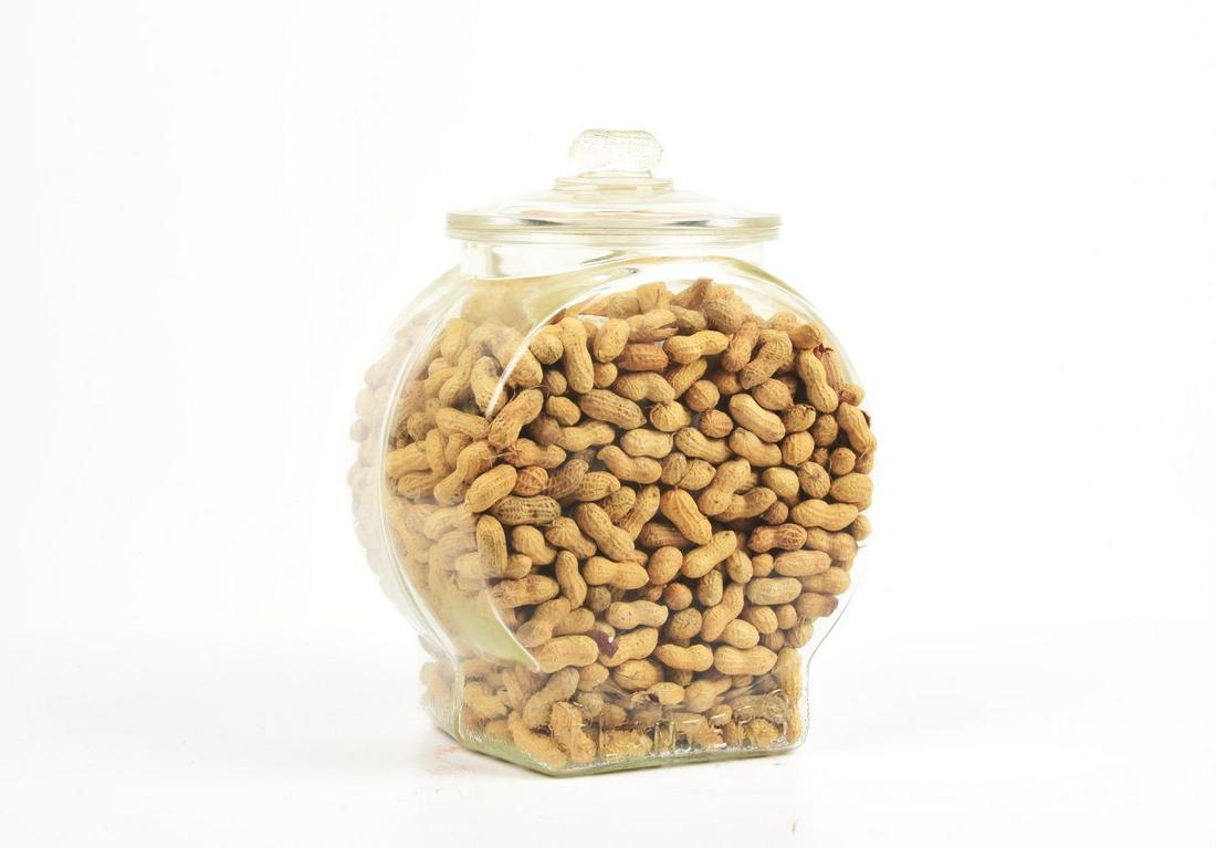 GLASS PLANTERS PEANUT JAR. (1 of 2)