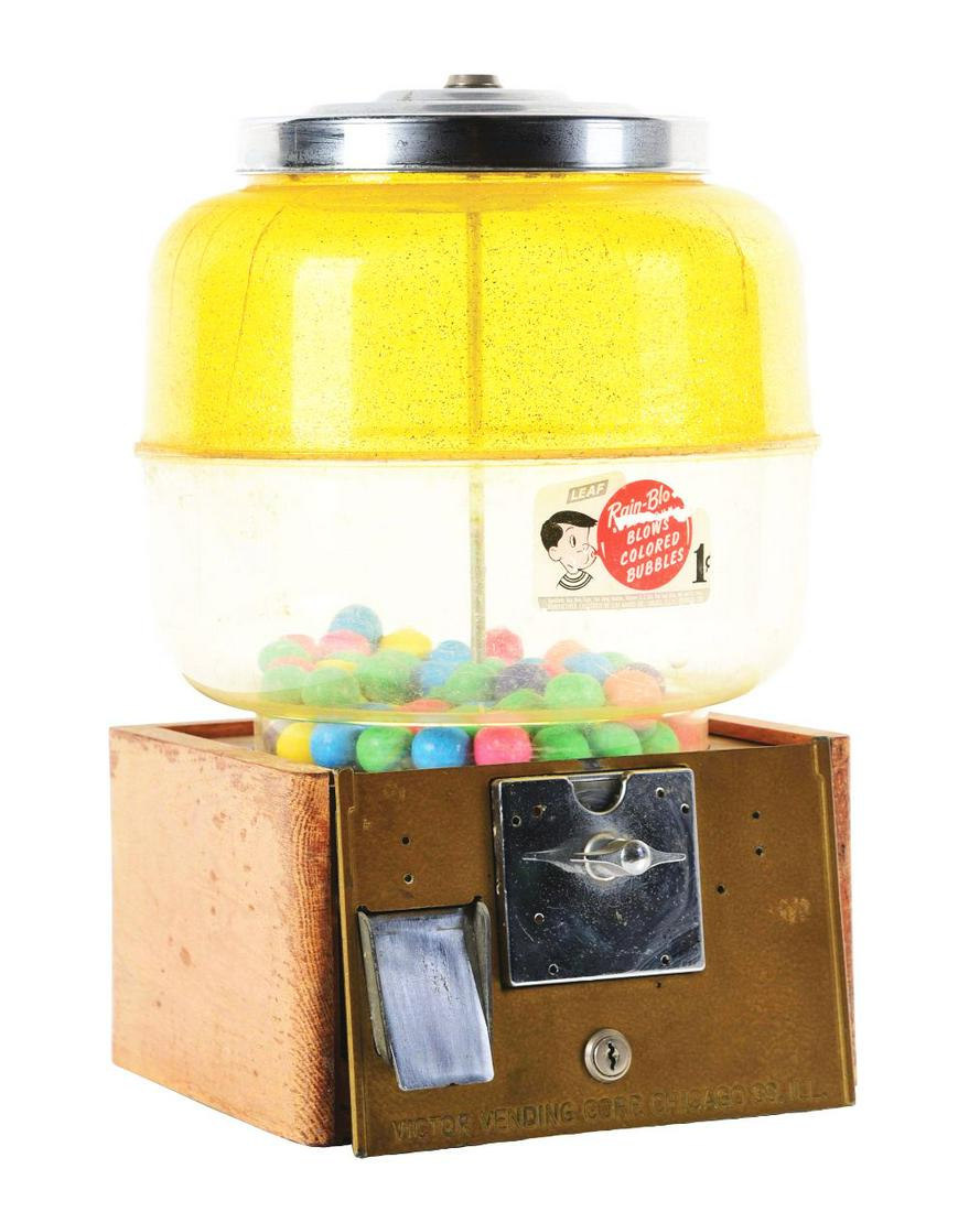 LARGE GLOBED VICTOR JAWBREAKER OR PRIZE CAPSULE VENDING MACHINE. (1 of 4)