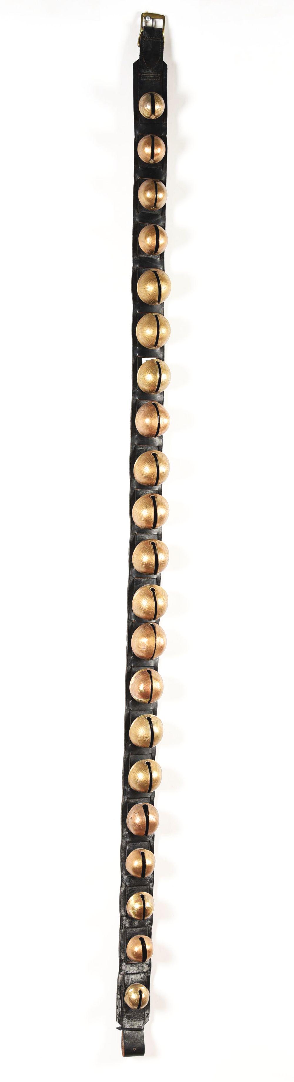 GRADUATED SLEIGH BELL STRAP. (1 of 3)