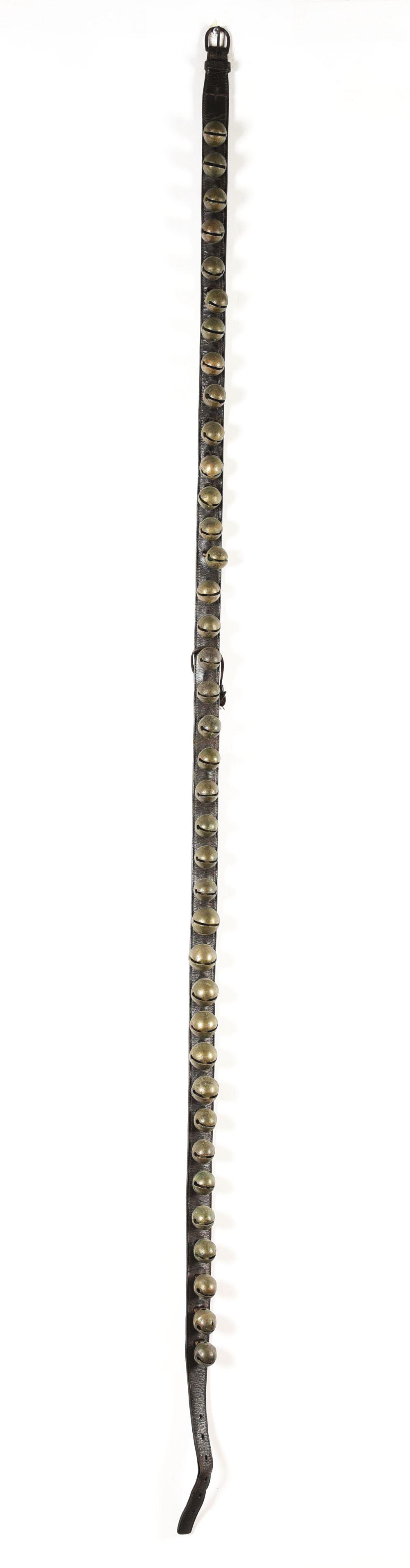 GRADUATED SLEIGH BELL STRAP. (1 of 3)