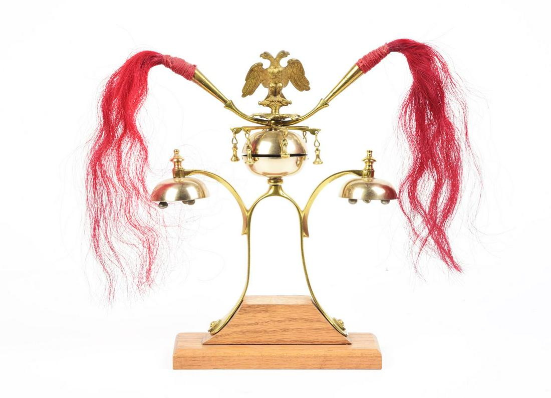 ANTIQUE CARRIAGE SLEIGH PARADE SHOW HORSE BELL TOPPER. (1 of 2)