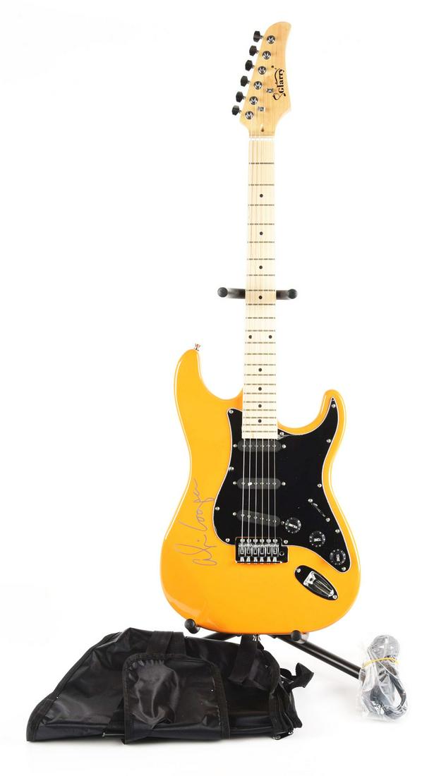 ALICE COOPER SIGNED ELECTRIC GUITAR. (1 of 3)
