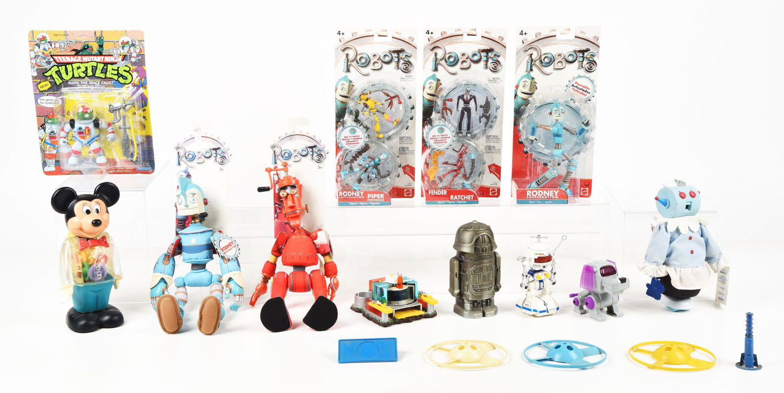 LARGE LOT OF VARIOUS CHARACTER & ROBOT FIGURES. (1 of 1)