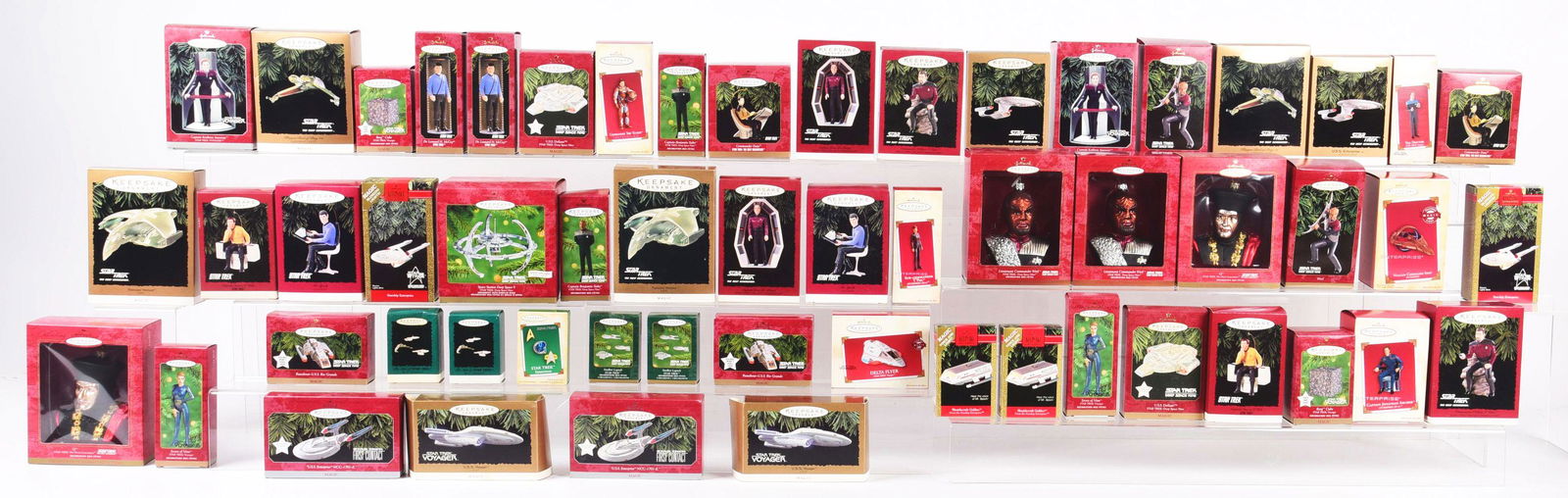 LOT OF APPROX. 50: STAR TREK KEEPSAKE & OTHER CHRISTMAS ORNAMENTS IN ORIGINAL BOXES. (1 of 1)