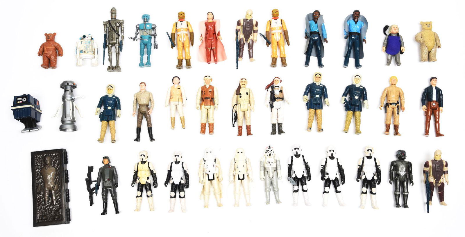 LOT OF APPROX. 35: VARIOUS 3 - 3/4" STAR WARS FIGURES. (1 of 1)