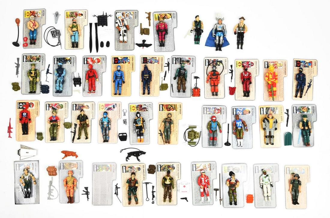 LOT OF APPROX. 35: VARIOUS SMALL SIZE G.I. JOE FIGURES. (1 of 1)