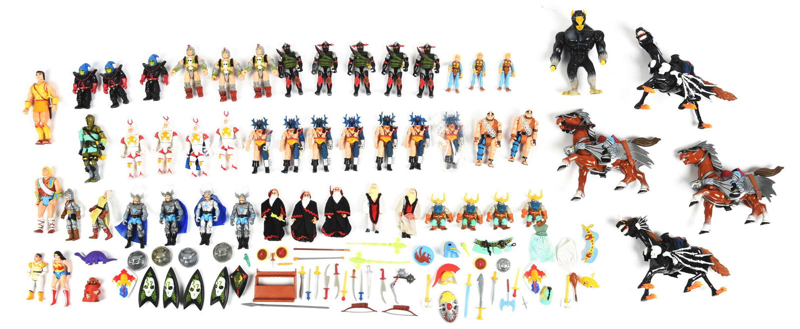 LOT OF APPROX. 50: VARIOUS HEMAN & OTHER FIGURES. (1 of 1)