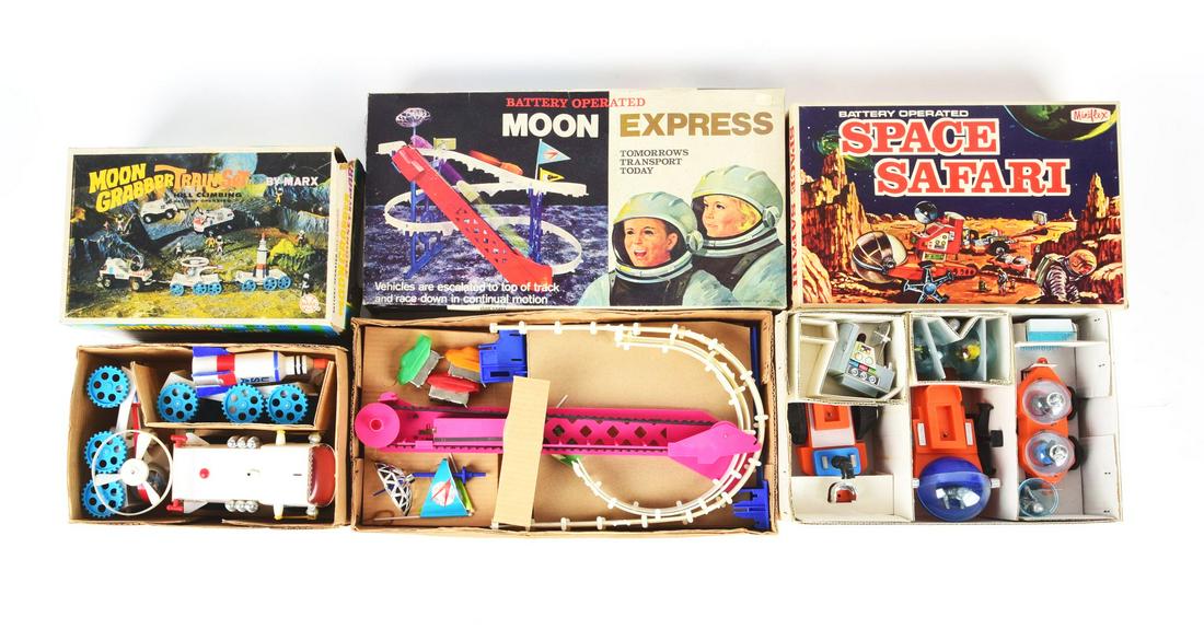 LOT OF 3: BATTERY-OPERATED SPACE SETS IN ORIGINAL BOXES. (1 of 1)