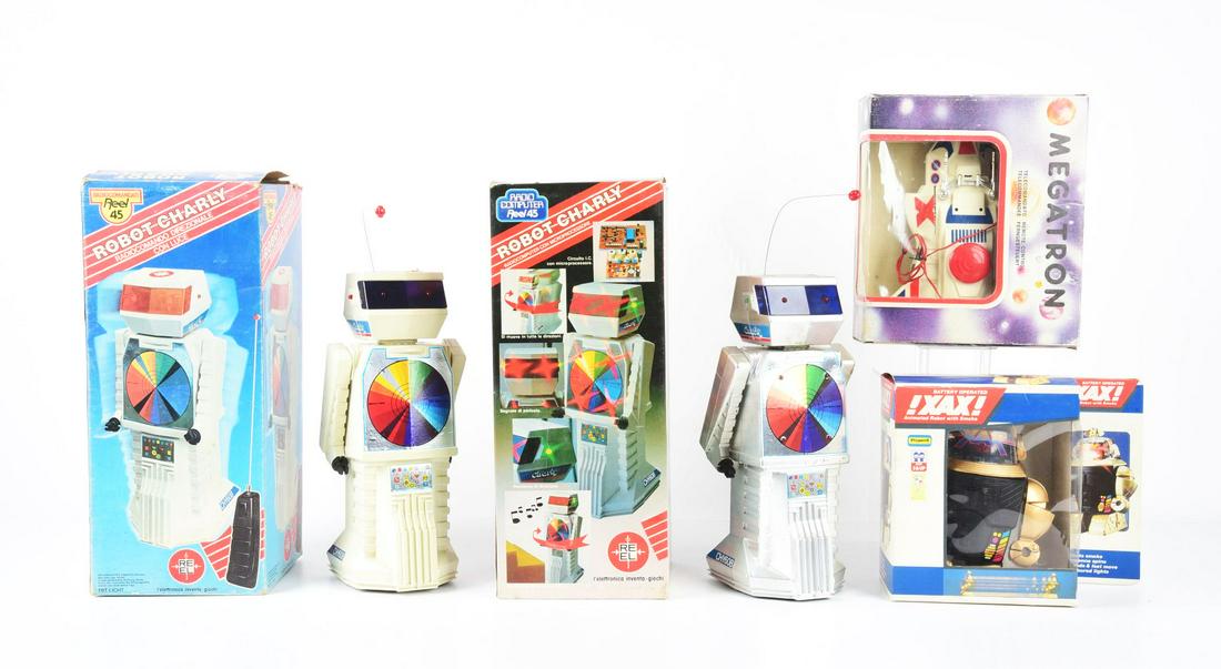 LOT OF 4: BATTERY-OPERATED ITALIAN & CHINESE-MADE ROBOTS IN ORIGINAL BOXES. (1 of 1)