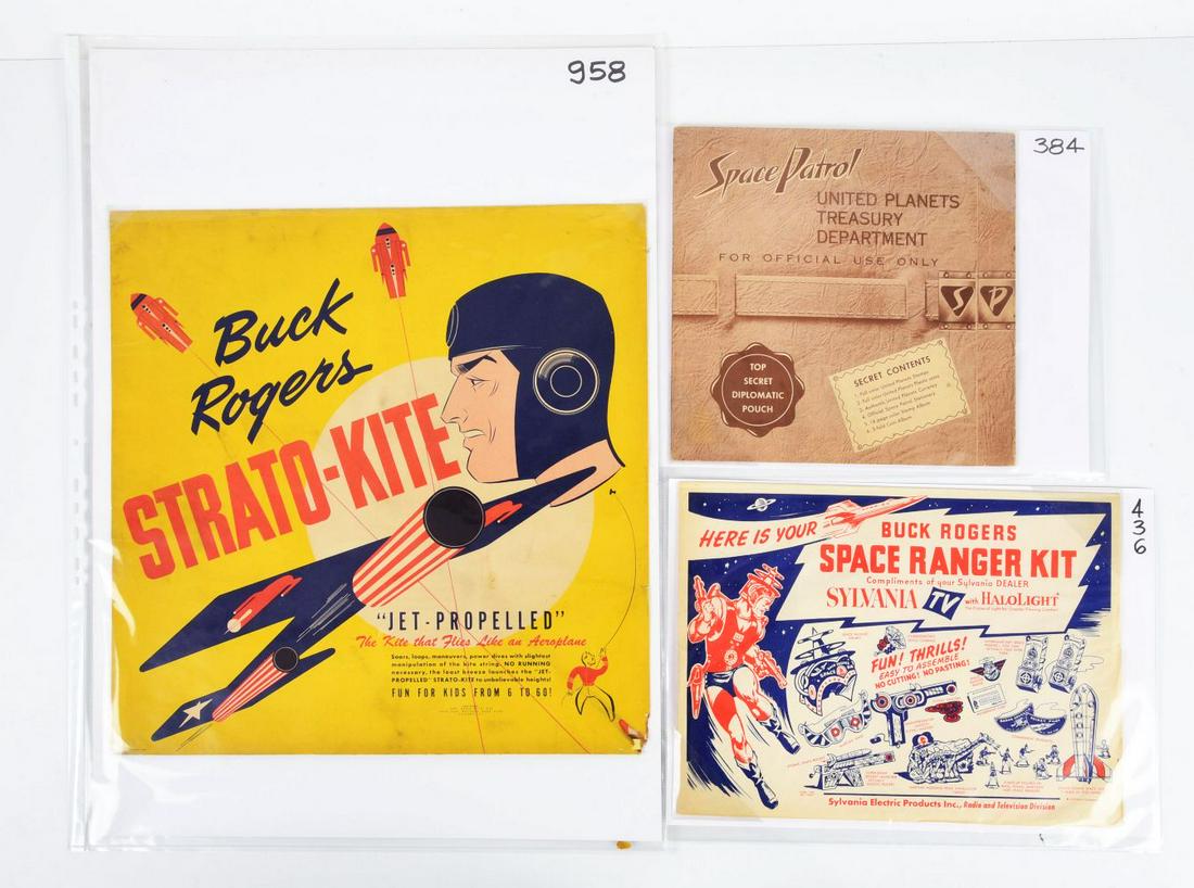 LOT OF 3: VARIOUS VINTAGE SPACE MEMOROBILIA ITEMS. (1 of 1)