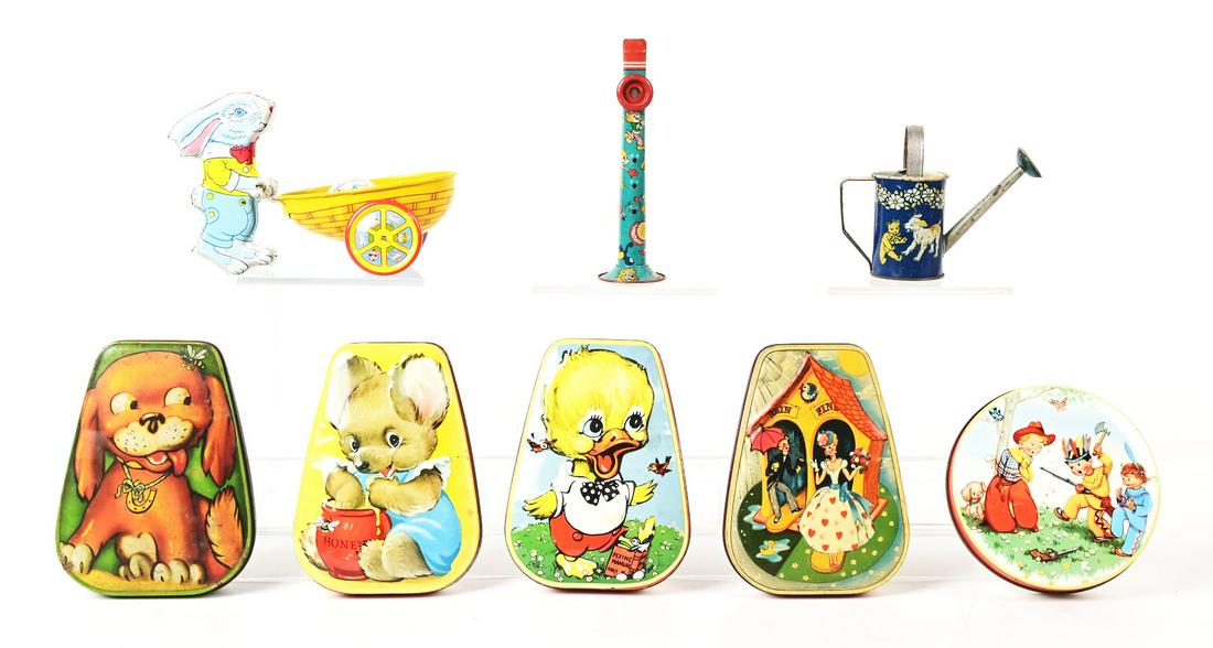 LOT OF 8: VARIOUS MOSTLY GERMAN & AMERICAN-MADE TIN LITHO CANDY BOXES & ACCESSORIES. (1 of 1)