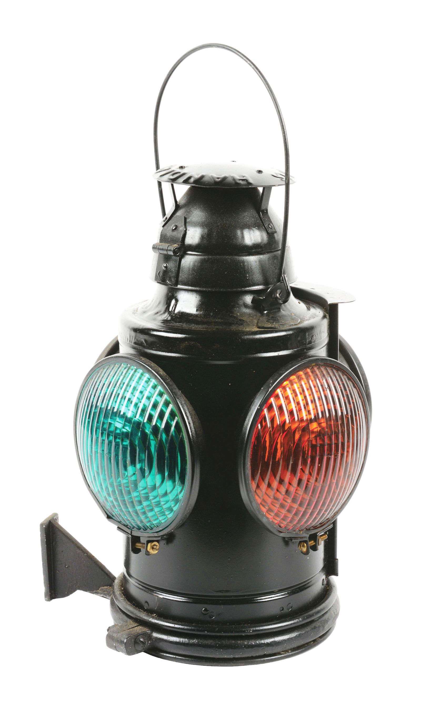 RAILROAD CABOOSE MARKER LAMP. (1 of 4)