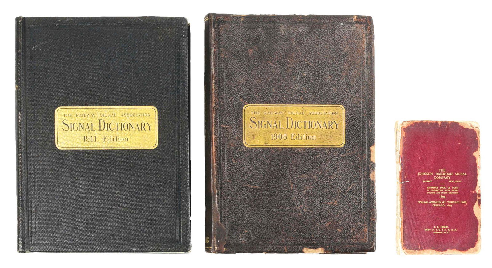 LOT OF 3: RAILROAD SIGNAL REFERENCE BOOKS. (1 of 9)