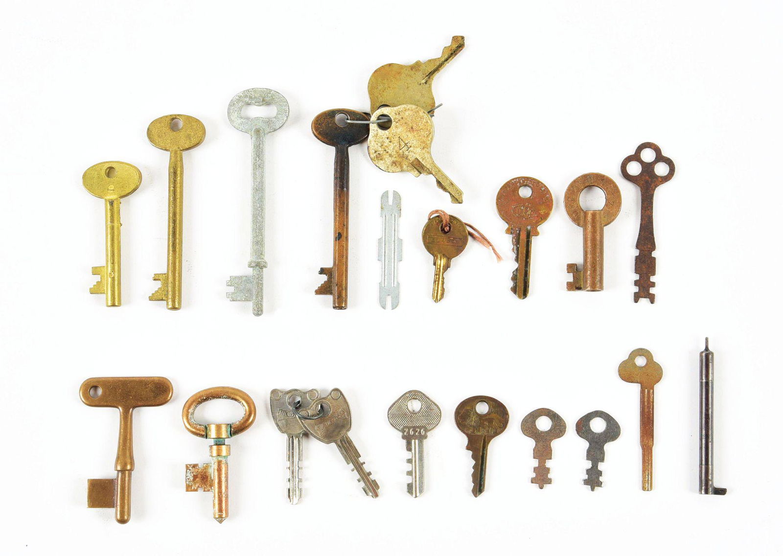 LOT OF 21: RAILROAD AND MISC. KEYS. (1 of 1)