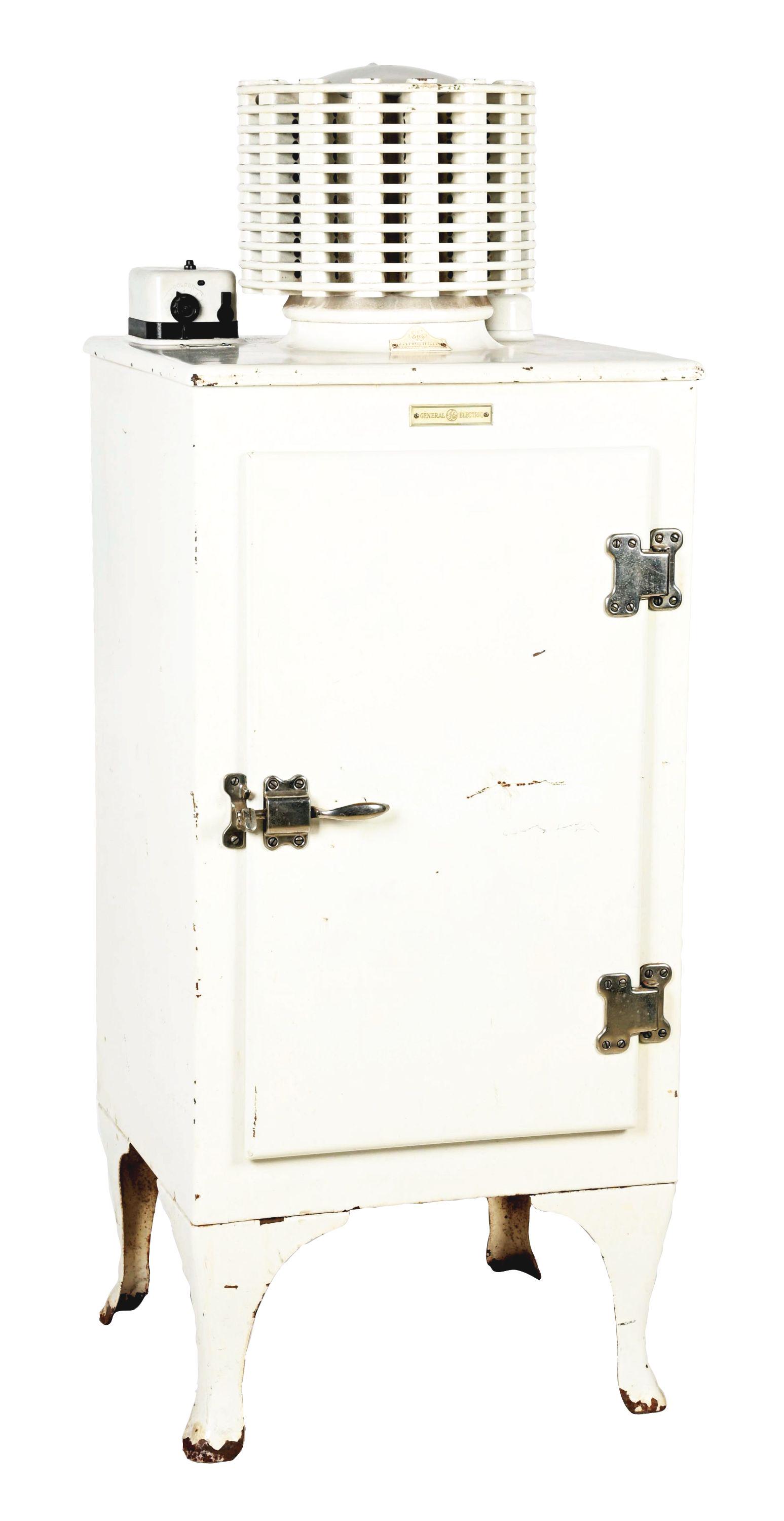 GENERAL ELECTRIC REFRIGERATING MACHINE. (1 of 8)