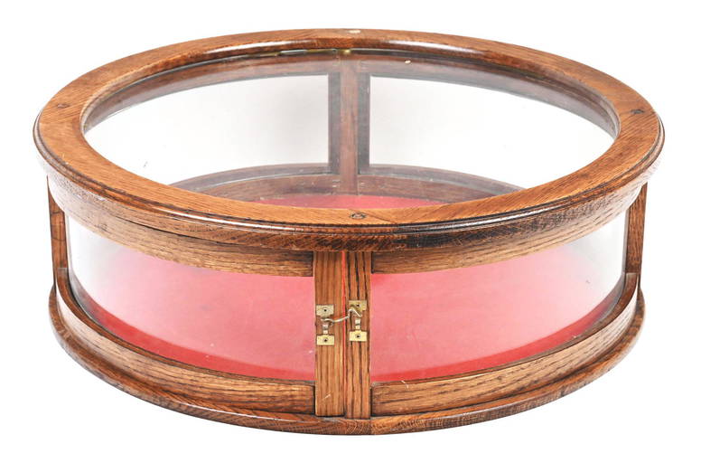 Round Table Top Jewelry Display Case.
