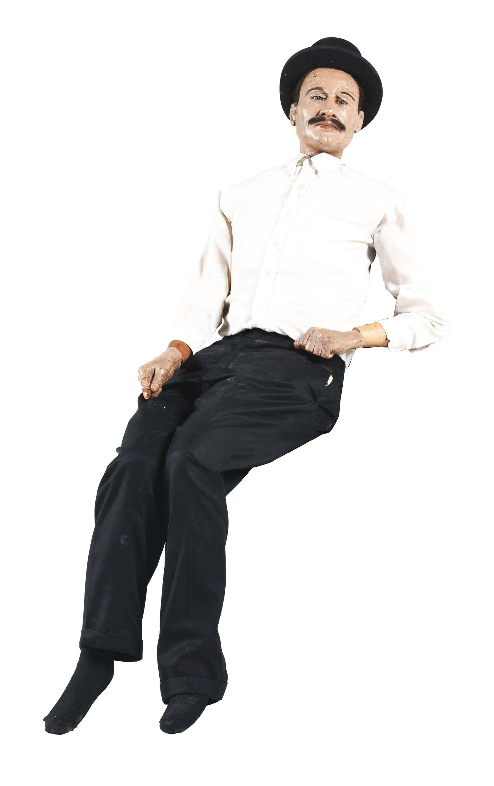 ANIMATRONIC LIFE SIZE MALE MANNEQUIN IN PERIOD CLOTHING. (1 of 6)