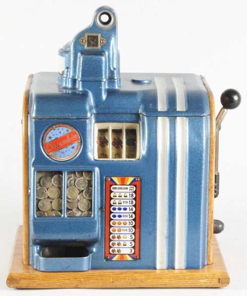 Groetchen Columbia 5¢ Coin-Op Machine.: Old restoration. Not working. Condition (Good). Size 19" T.