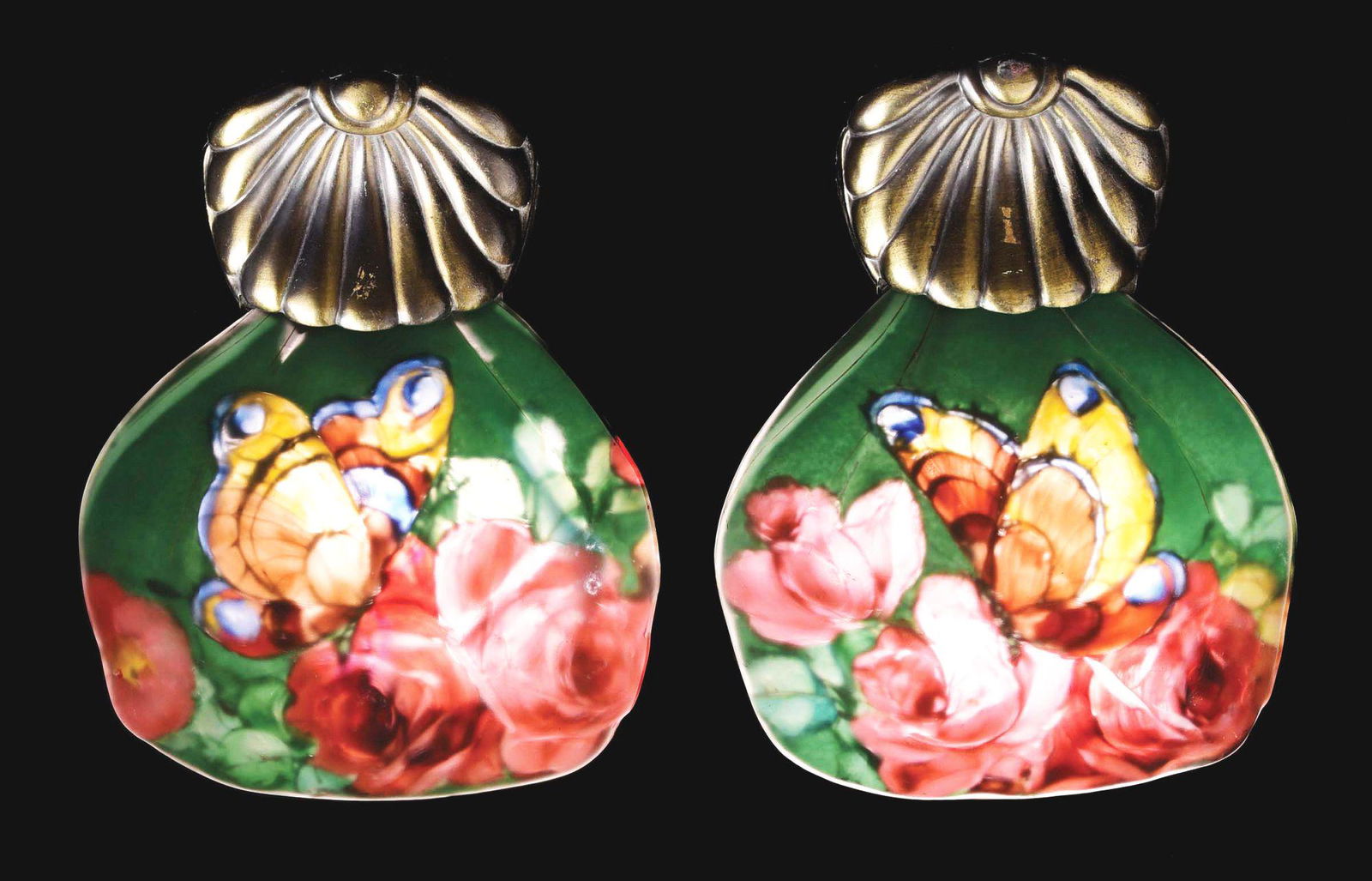 PAIR OF PAIRPOINT REVERSE PAINTED BUTTERFLY SCONCES. (1 of 5)