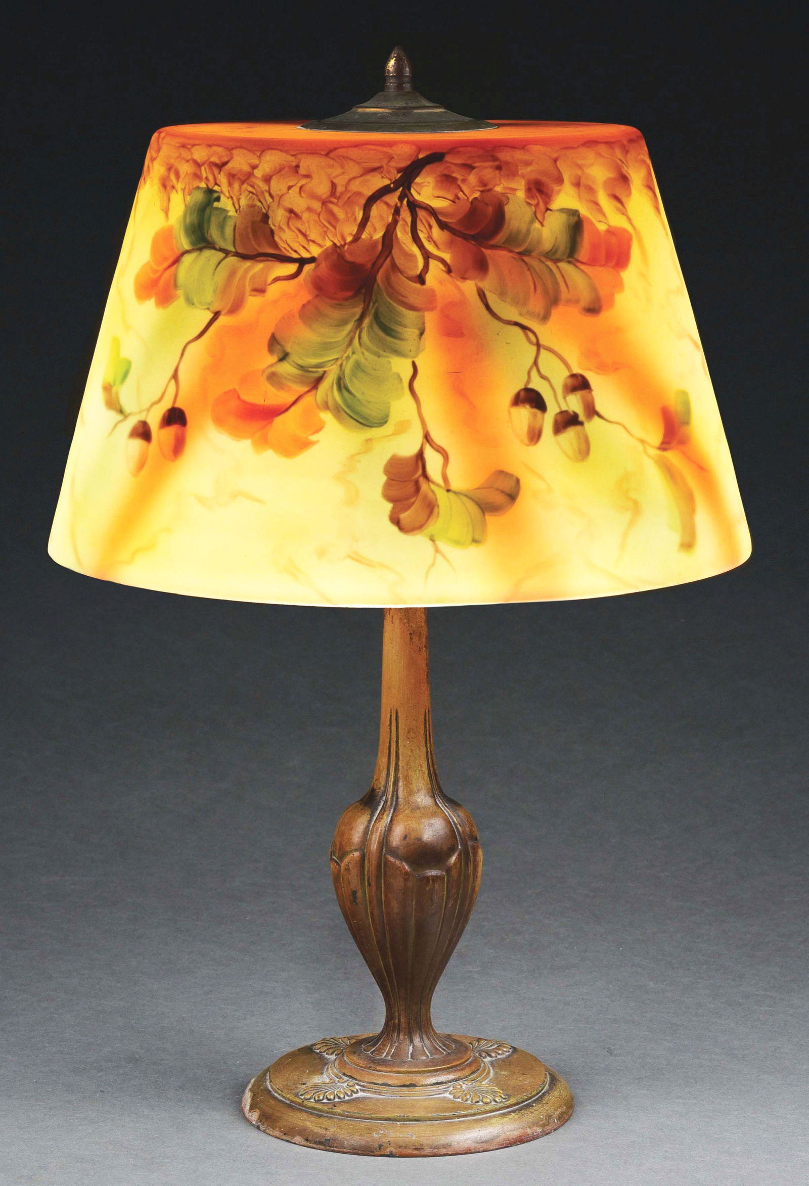 REVERSE PAINTED OAK LEAF & ACORN TABLE LAMP. (1 of 8)