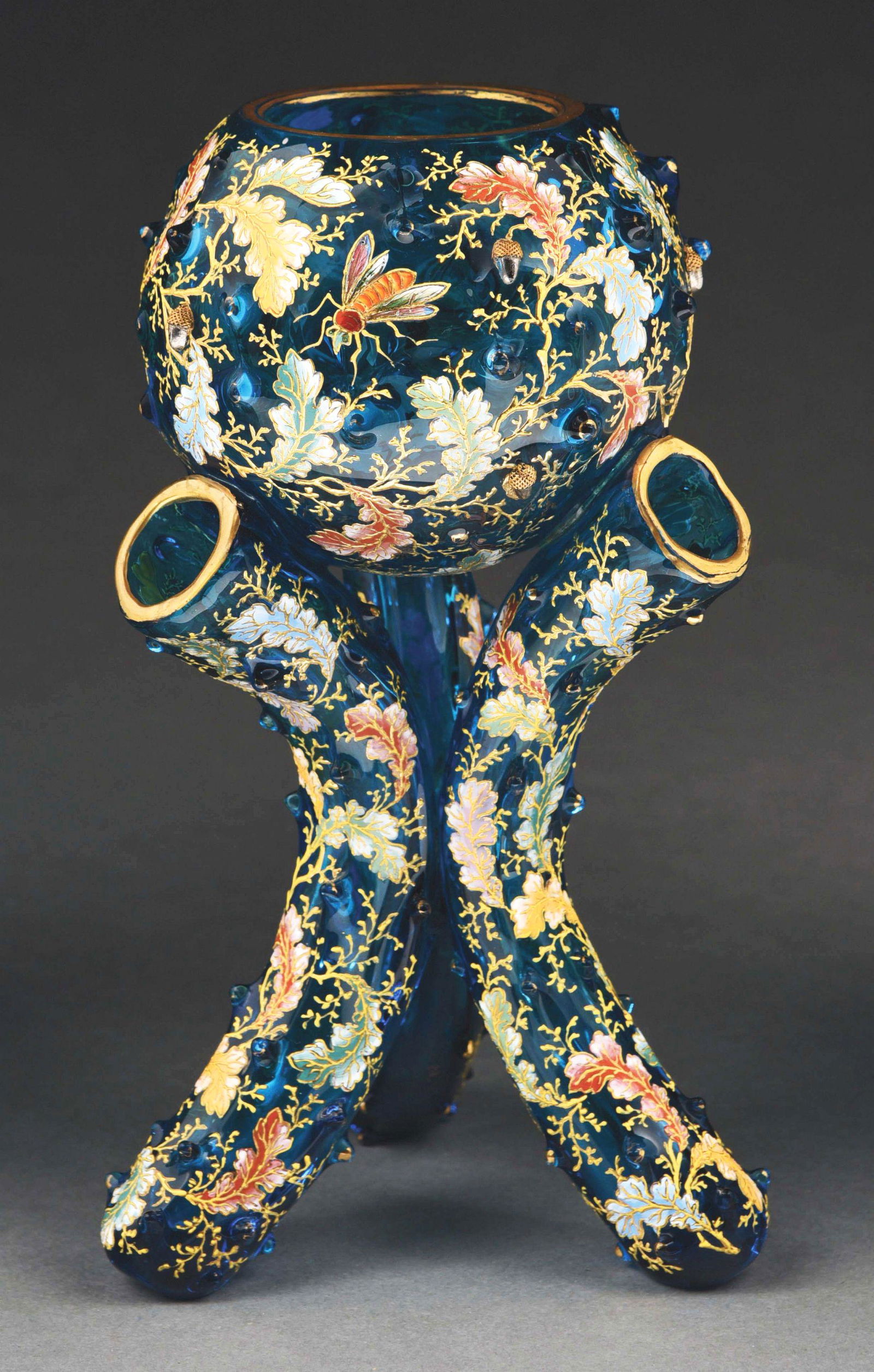 MOSER TRI-FOOTED ROSE BOWL. (1 of 6)