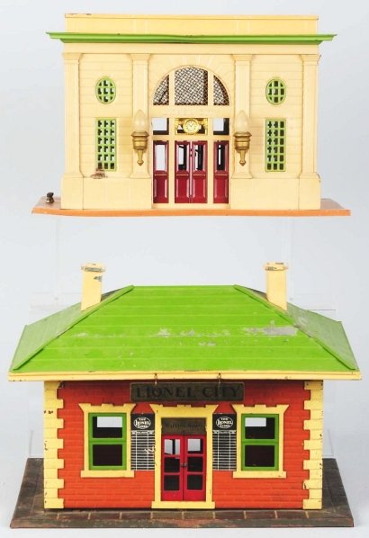 Lot of 2: Tinplate Lionel City Train Stations.: American. Standard gauge. Includes one no. 124 station with original vents and holes drilled in corners. Also includes no. 113 station with Lionel City plaque. Some paint peeling to roof. Condition (V