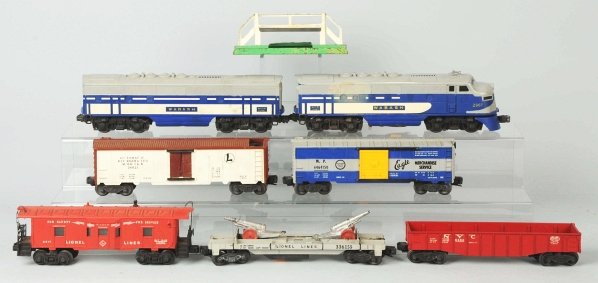 Lionel O-Gauge Wabash Freight Train Set.: American. Includes Wabash A and B unit, A unit with battery damage, scratching, and oxidation to front windows. Also includes five freight cars consisting of one Eagle Merchandise boxcar, one milk car