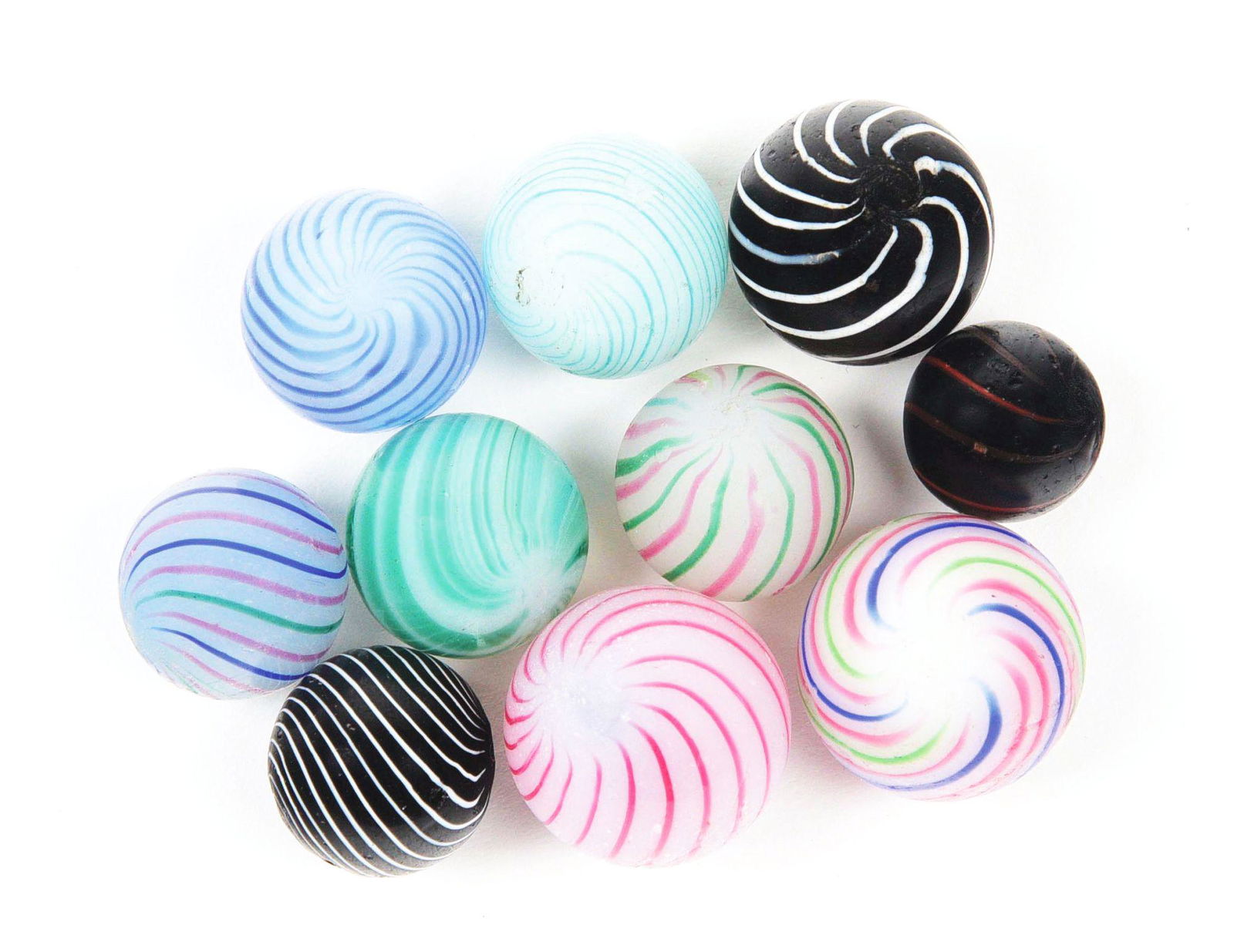 LOT OF 10: CLAMBROTH MARBLES. (1 of 1)