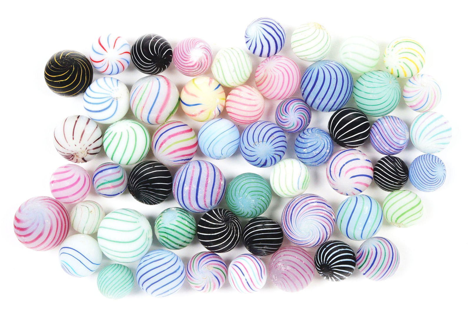 LOT OF APPROXIMATELY 53 CLAMBROTH MARBLES.: 19/32" to 29/32" Dia. Lot includes multicolor clambroths in rough condition. Condition: (7.0). Dimensions: