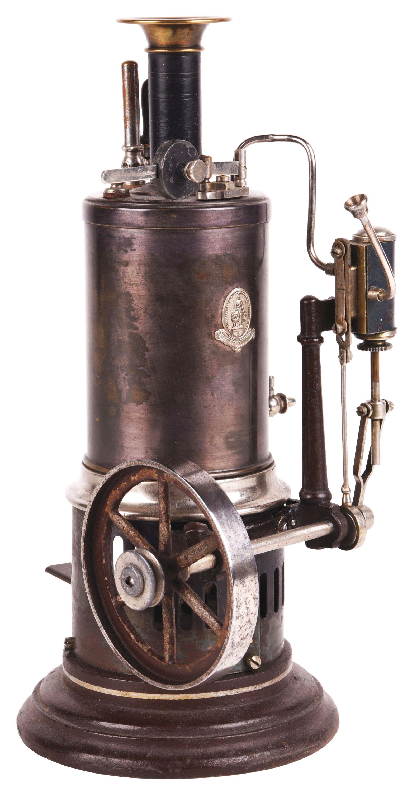 BING 1899 STANDING STEAM ENGINE NR. 8010/2. (1 of 5)