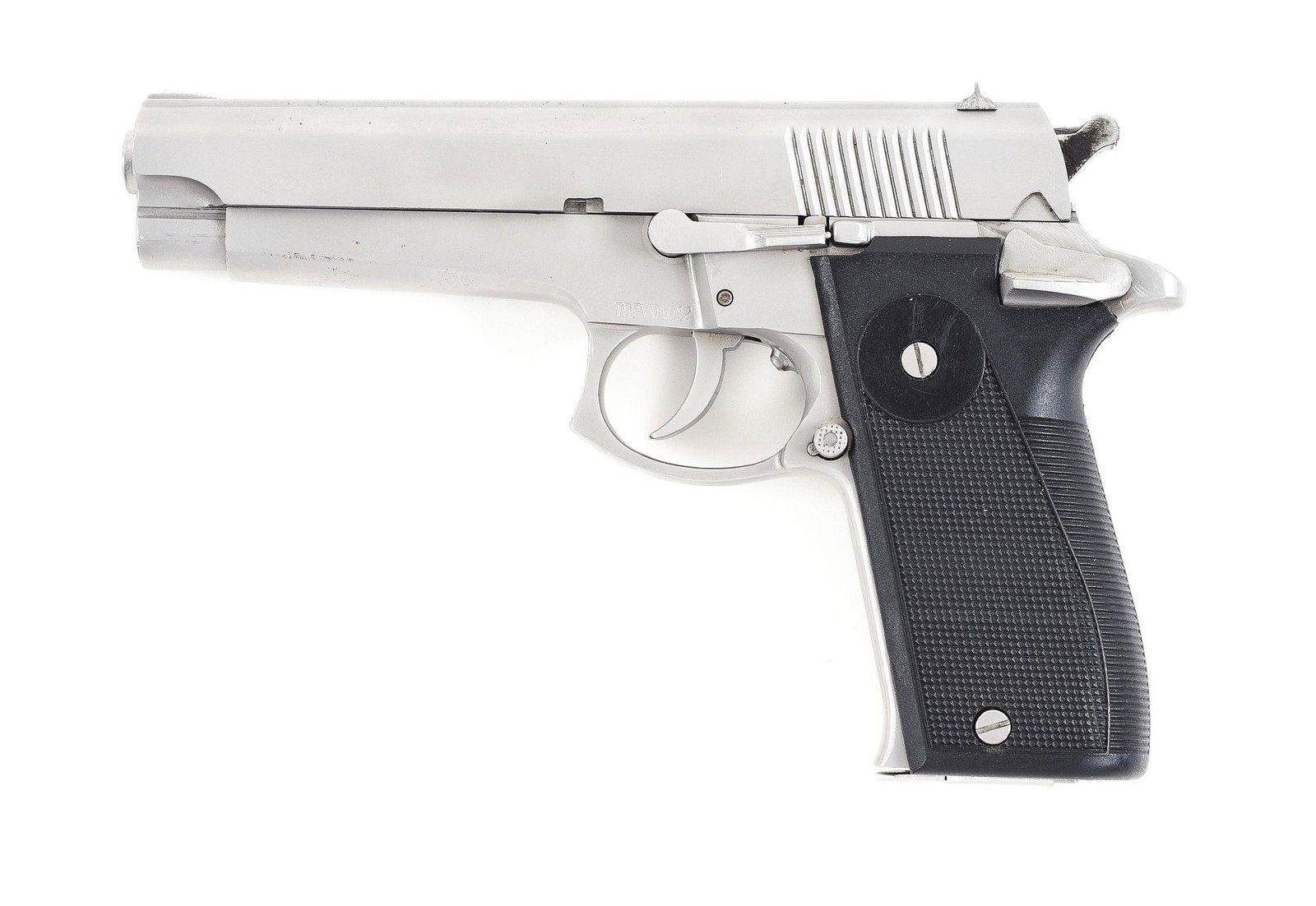 (M) VERY RARE RHODESIAN VIPER MANUFACTURING MAMBA SEMI AUTOMATIC PISTOL.: Designed in Rhodesia in the late 1970s to be the ultimate combat handgun and produced by Viper Manufacturing in South Africa. Mamufacture proved problematic and was short lived with less than 100 beli