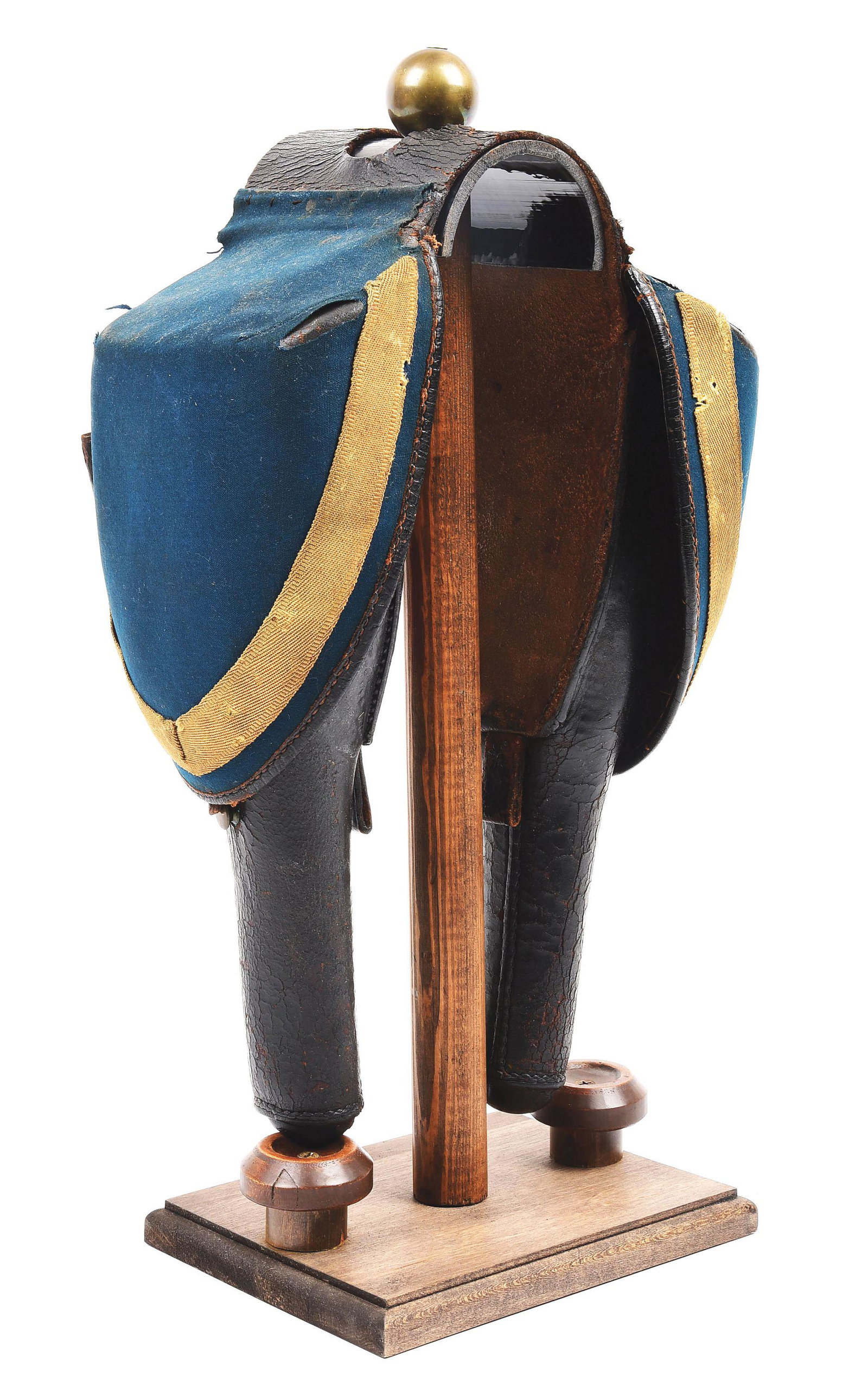 US 1840S MILITIA SADDLE HOLSTERS.: An attractive pair of circa 1840s-1850s US militia saddle holsters for a pair of single-shot martial pistols, likely the Model 1842 pistol. The holsters feature an open yoke for the saddle pommel, loo