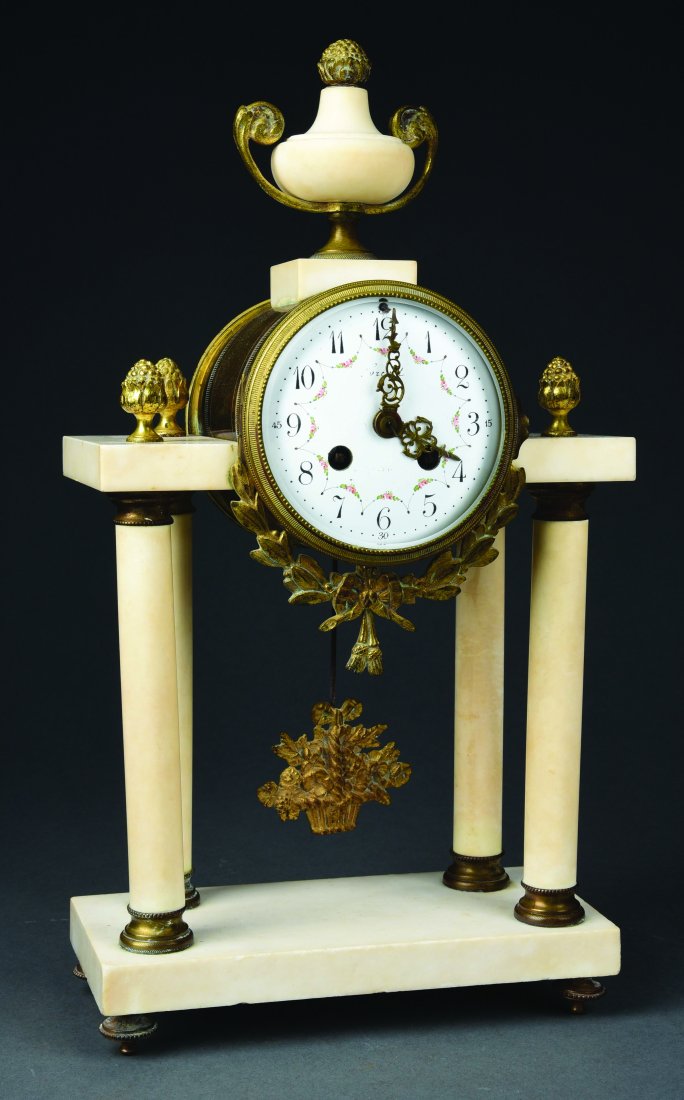FRENCH MARBLE & GILT BRONZE PORTICO MANTLE CLOCK. (1 of 1)