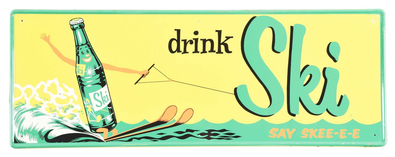 TIN DRINK SKI SIGN W/ SKIING BOTTLE GRAPHIC. (1 of 2)