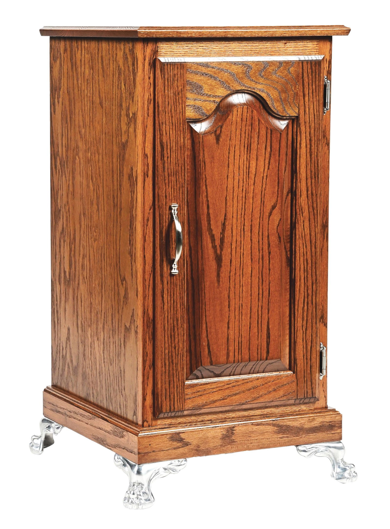 WOODEN SLOT MACHINE STAND.: Oak slot stand with cast aluminum claw feet and one interior shelf. This is not a standard shippable item and will require 3rd party shipping or pickup arrangements to be made. Condition: Dimensions: 