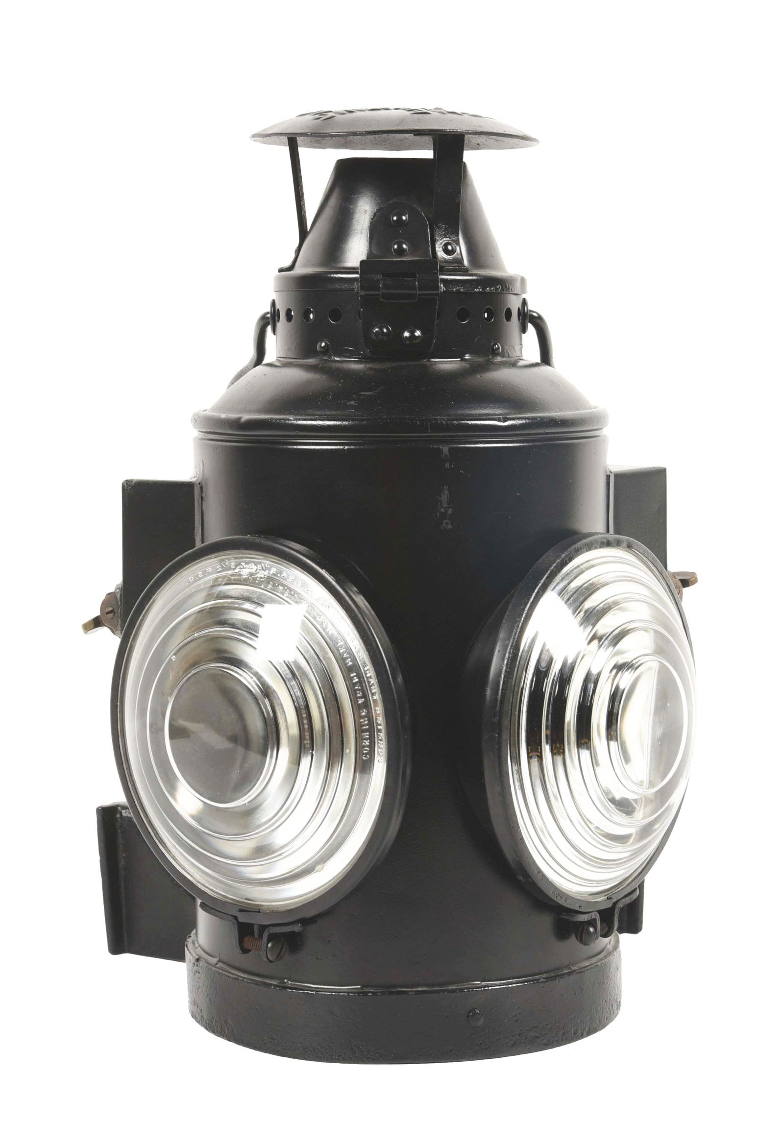 ERIE R-Y LOCOMOTIVE CLASS LAMP. (1 of 4)