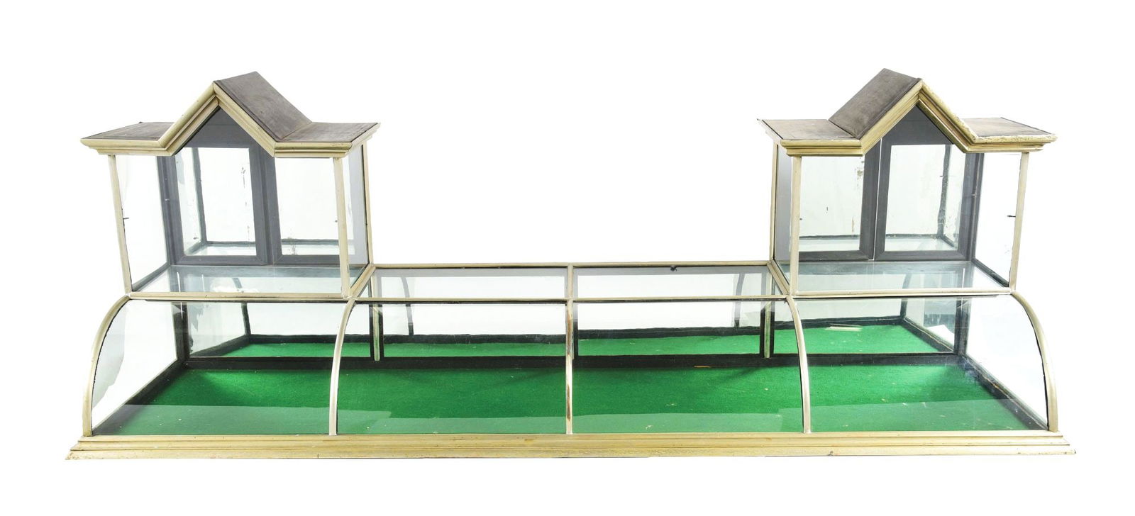 LARGE GLASS JEWELRY DISPLAY CASE. (1 of 4)