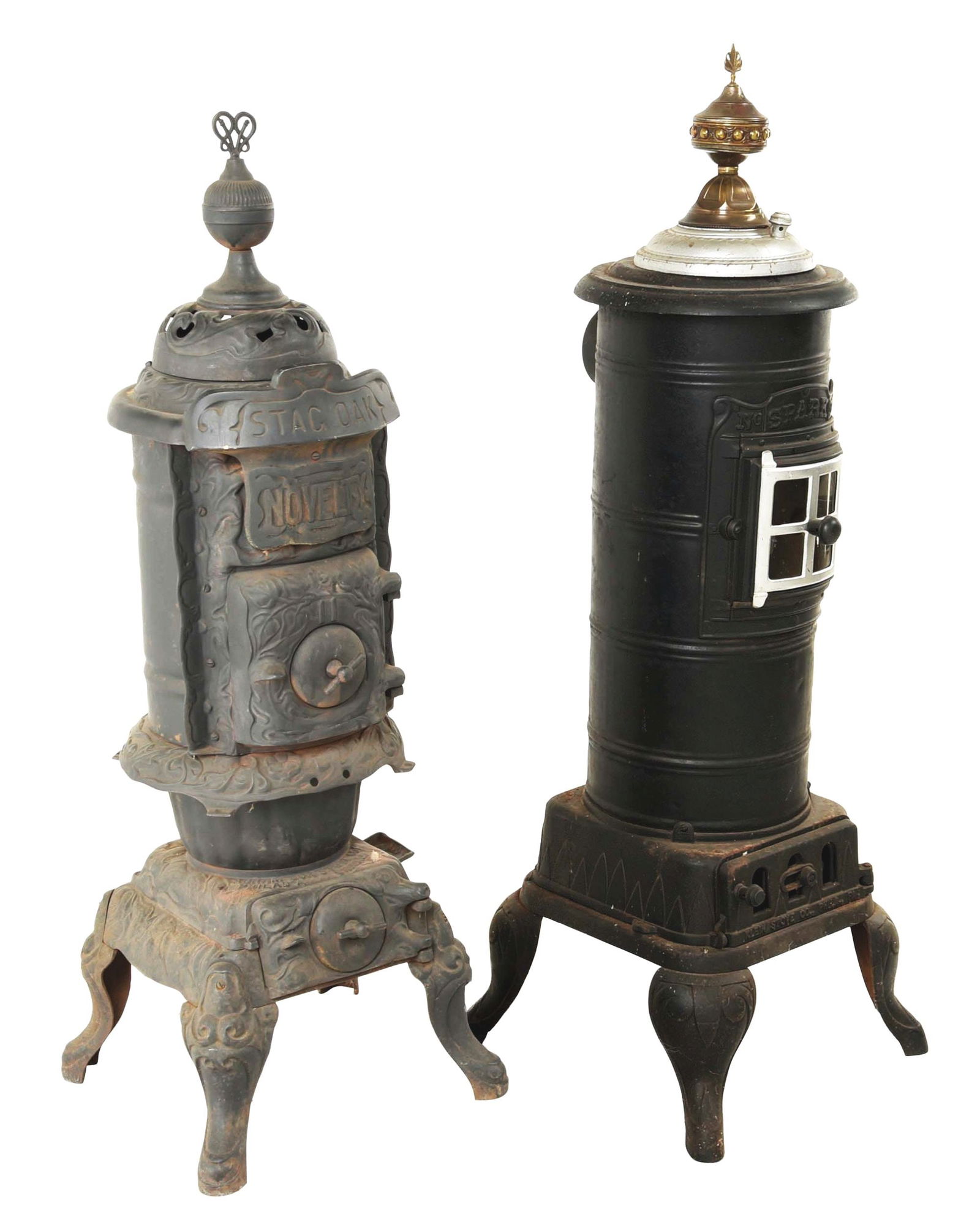 PAIR OF EARLY PHILADELPHIA CAST IRON STOVES. (1 of 5)