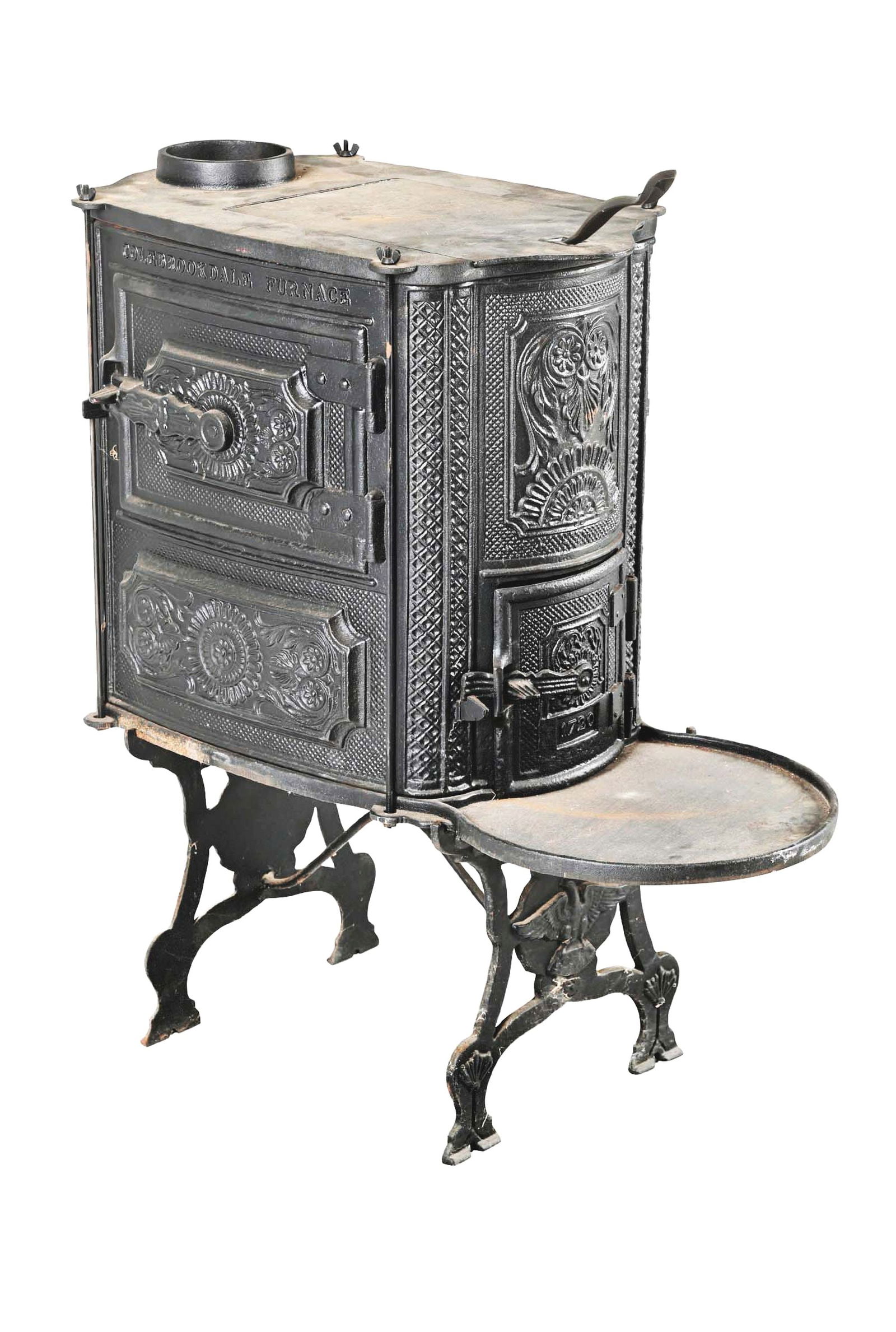 COLEBROOKDALE EARLY CAST IRON STOVE. (1 of 7)
