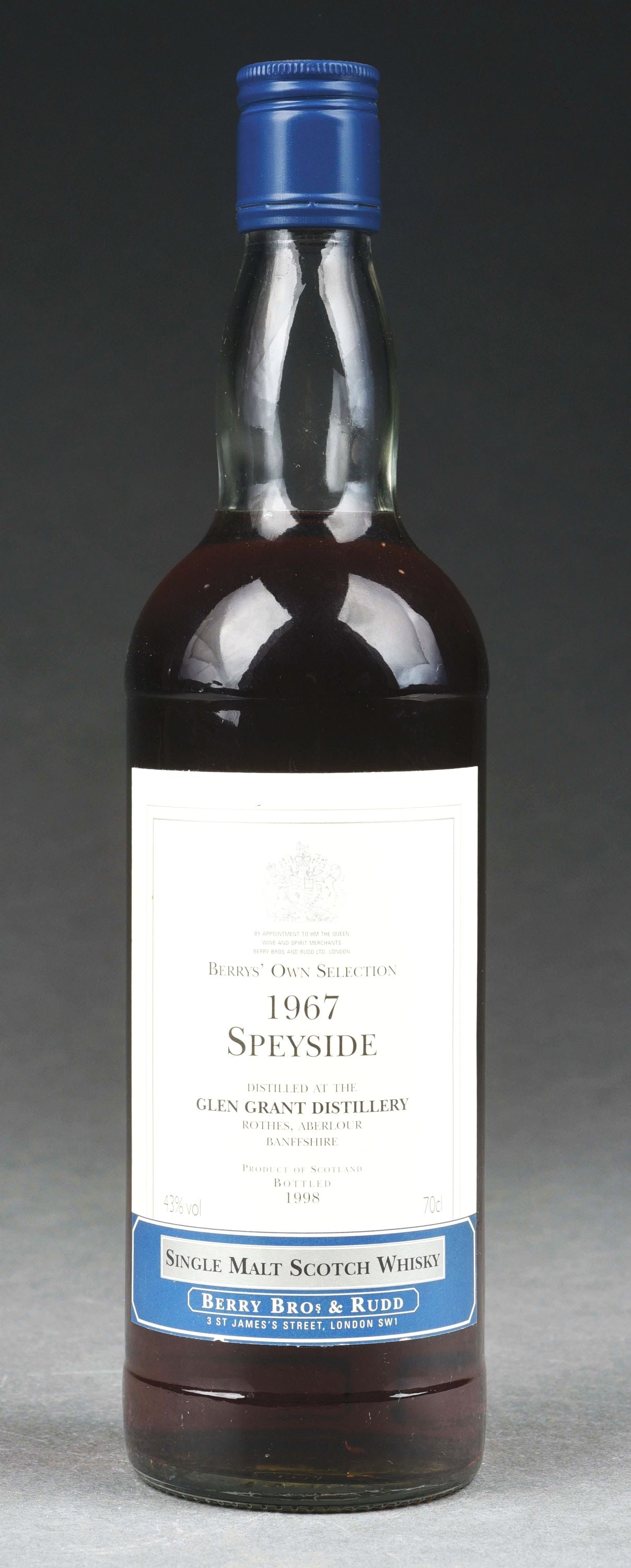 BERRY'S OWN SELECTION SPEYSIDE GLEN GRANT DISTILLERY 1967: bottled 1998 Condition: (Mint) Item Dimensions: