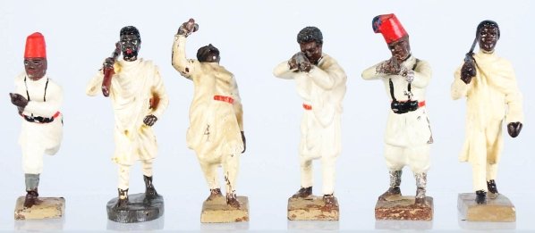 Lineol & Elastolin Ethiopian Tribesmen Figures.: Lineol marcher and runner are possibly embellished. Condition (Good - Very Good).