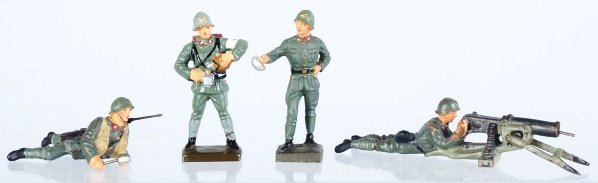 Lineol 7cm Italian Army Troops.: Includes four composition Italians as shown in photo. Condition (Excellent).