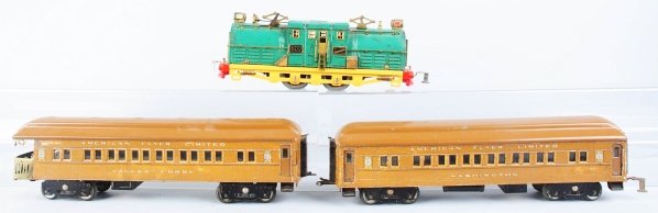 American Flyer Standard Gauge Passenger Train Set: Includes no. 4637 electric style Shasta engine with replaced frame and cowcatchers, Washington pullman car, and Valley Forge observation car. Some scratching and wear, especially to engine roof. This 