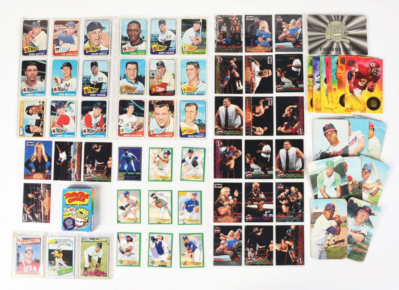 LARGE LOT OF SPORTS & NON-SPORTS CARDS (1 of 1)