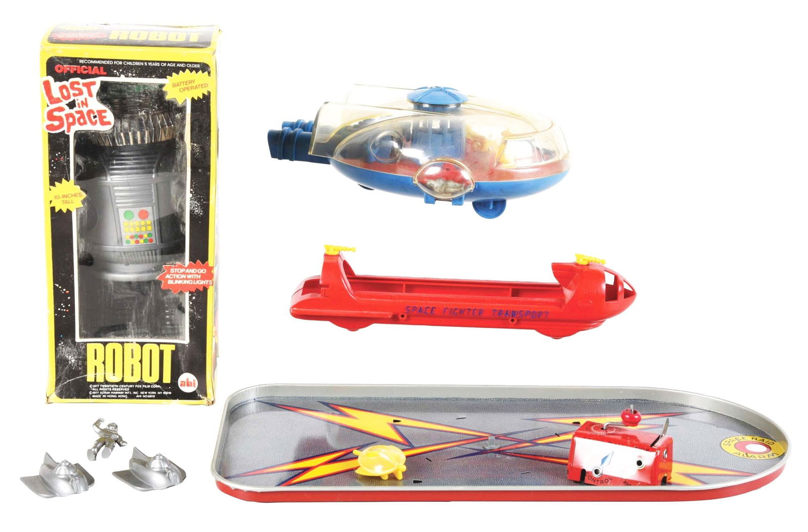 LOT OF 5: VARIOUS BATTERY-OPERATED & PUSH TOY SPACE ITEMS (1 of 3)