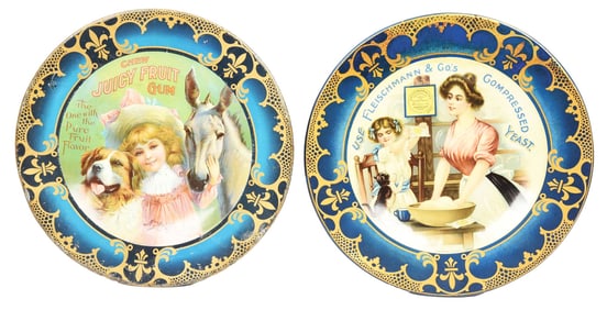 COLLECTION OF 2 COLORFUL SERVING DISH TRAYS, CHEW JUICY FRUIT GUM & FLEISCHMANN YEAST TIN