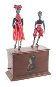 WIND-UP STORE ATTENTION-GETTER