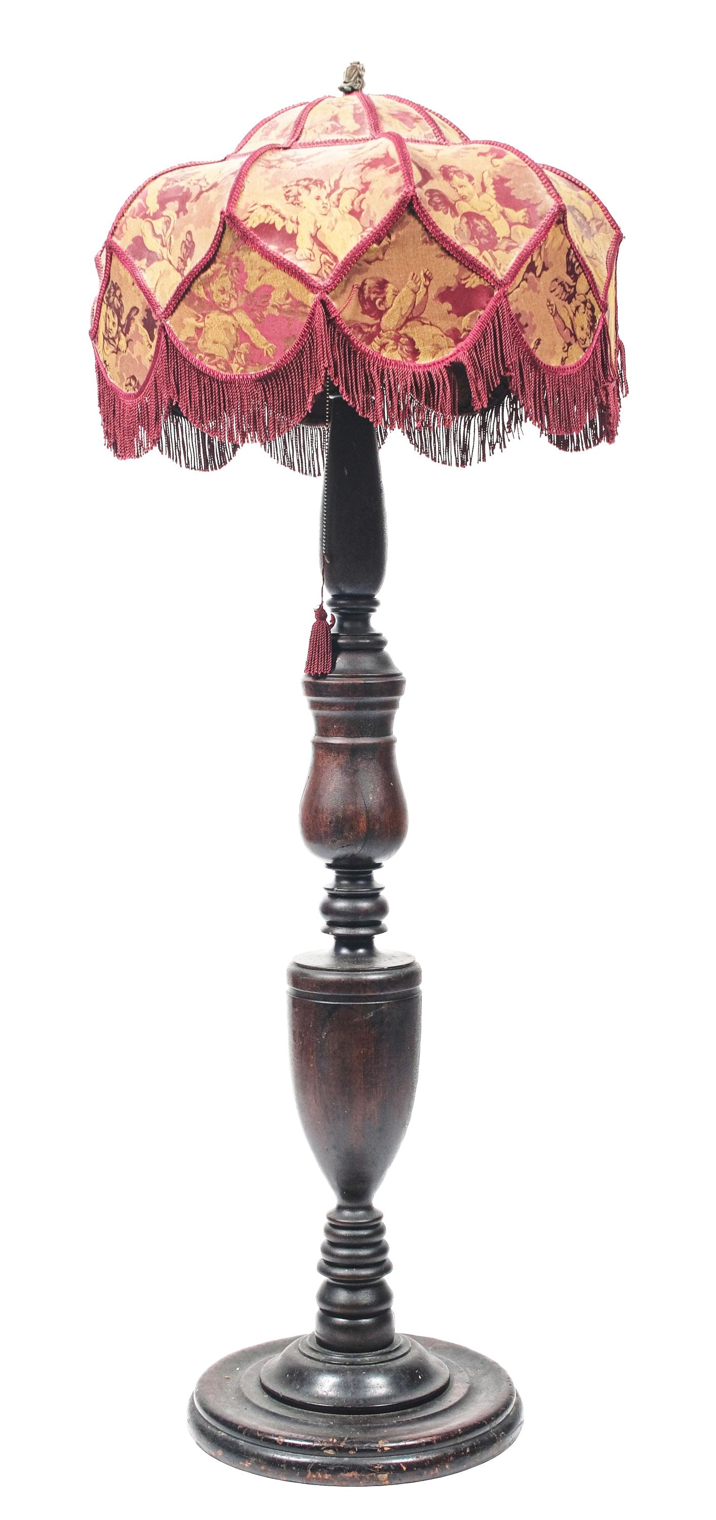 VICTORIAN FLOOR LAMP (1 of 7)