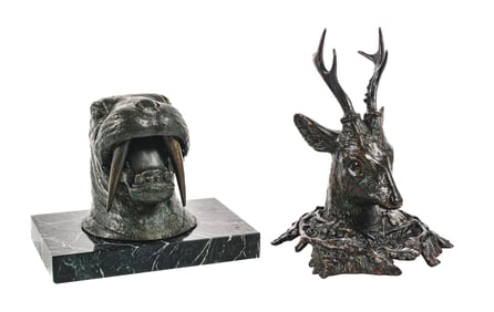 A PAIR OF DESKTOP INKWELLS