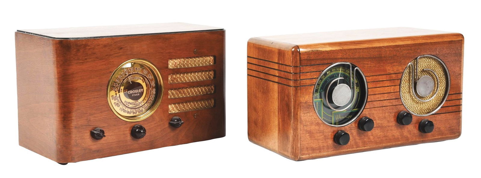 COLLECTION OF 2 EARLY WOODEN RADIOS (1 of 4)